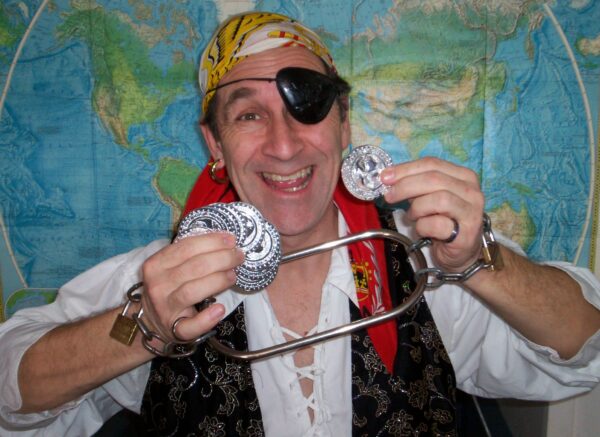 Pirate Pete- Childrens magic show character